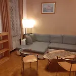 HappyHostel